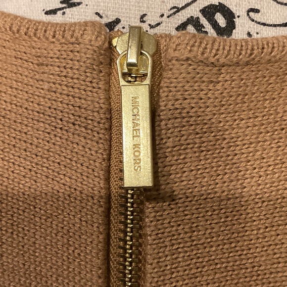 Michael Kors Tan Women's Sweater, Sz XL - Picture 5 of 6